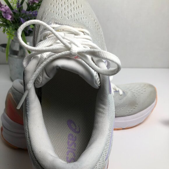 The Women's Asics 9 athletic running sneakers - Picture 6 of 7